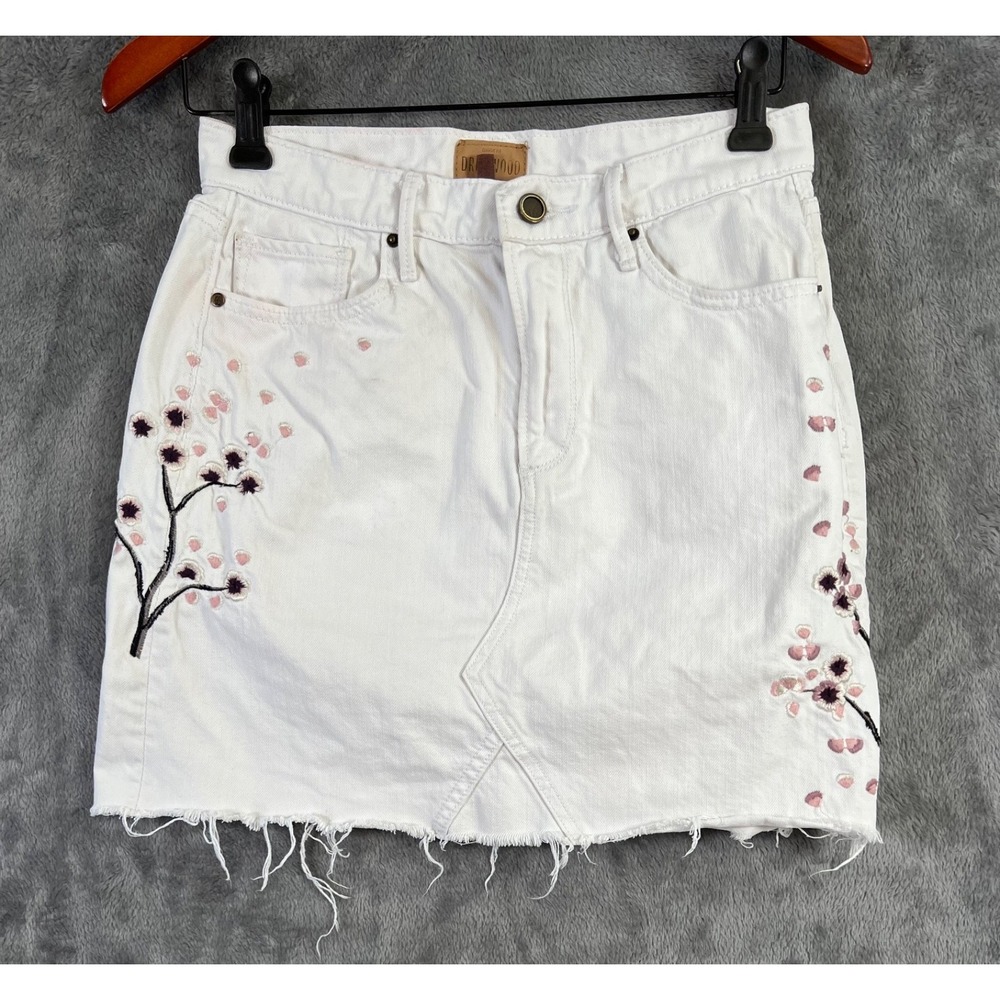 Driftwood Stef Denim Skirt Size 26 (27x16) White Embroidered Raw Hem Distressed